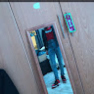 Meet your Posher, Mia